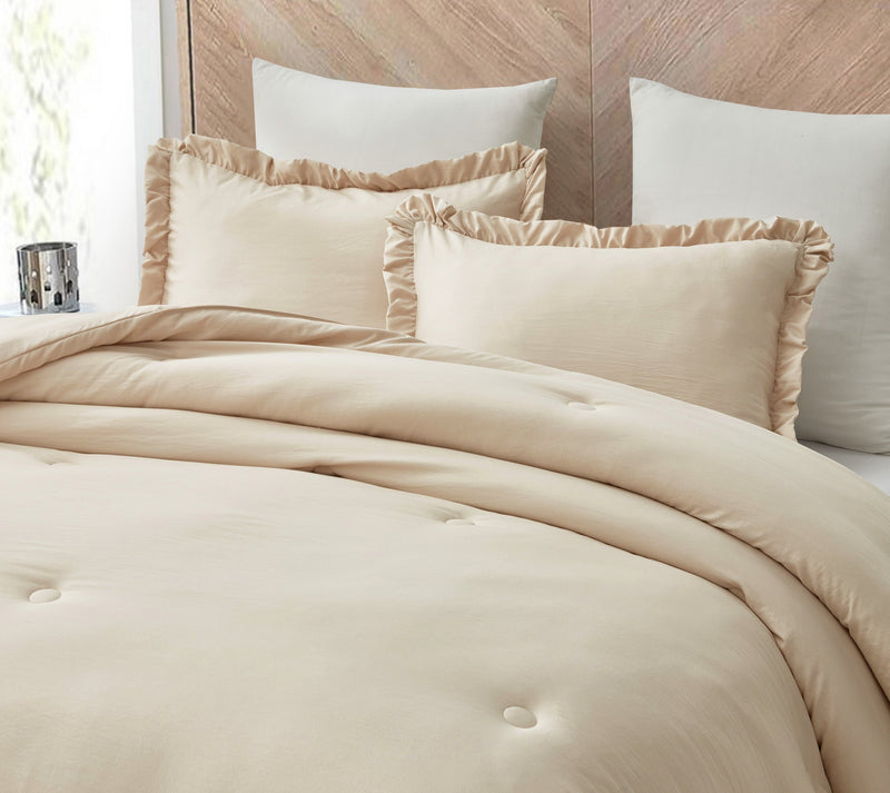 Nora Ruffled Comforter Set